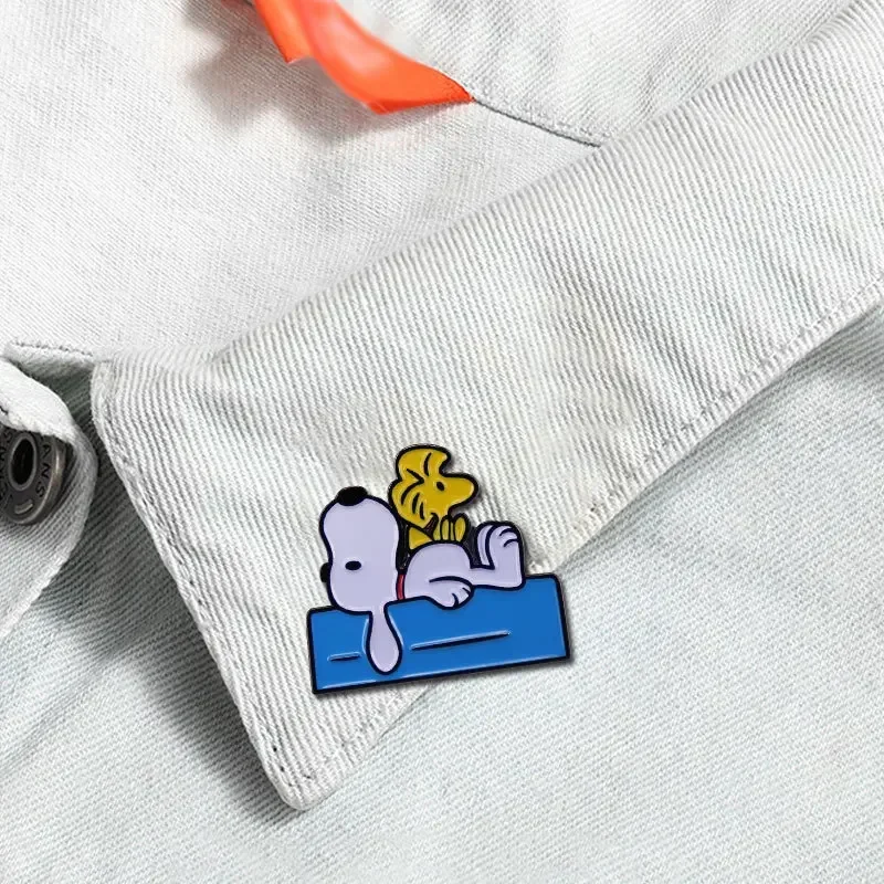 3pcs Snoopy Brooch Cartoon Japanese Badges Cute Lapel Badges for Backpacks Briefcase Anime Metal Pin Clothes Accessories Jewelry