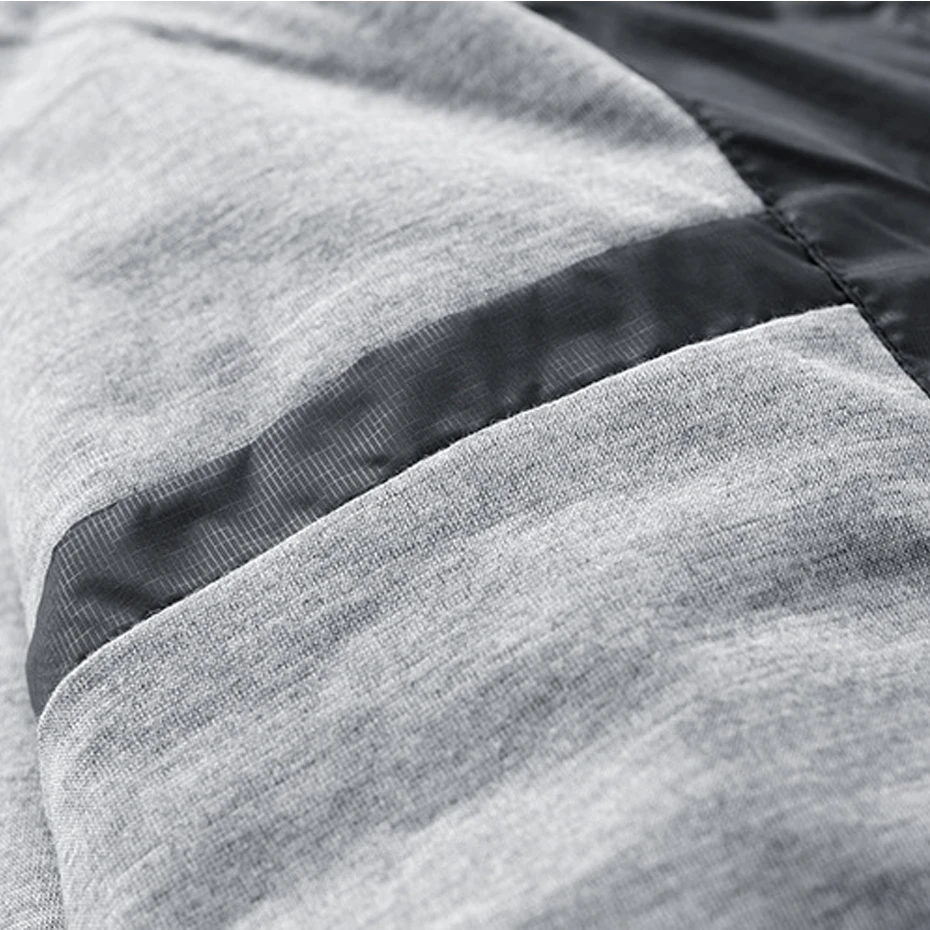 Spring Autumn Windbreaker Jacket Men Fashion Casual Solid Color Hooded Jacket Male Camp Jackets