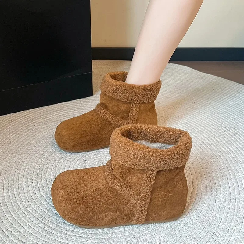 How to Style Designer Snow Boots for Luxury Winter Fashion