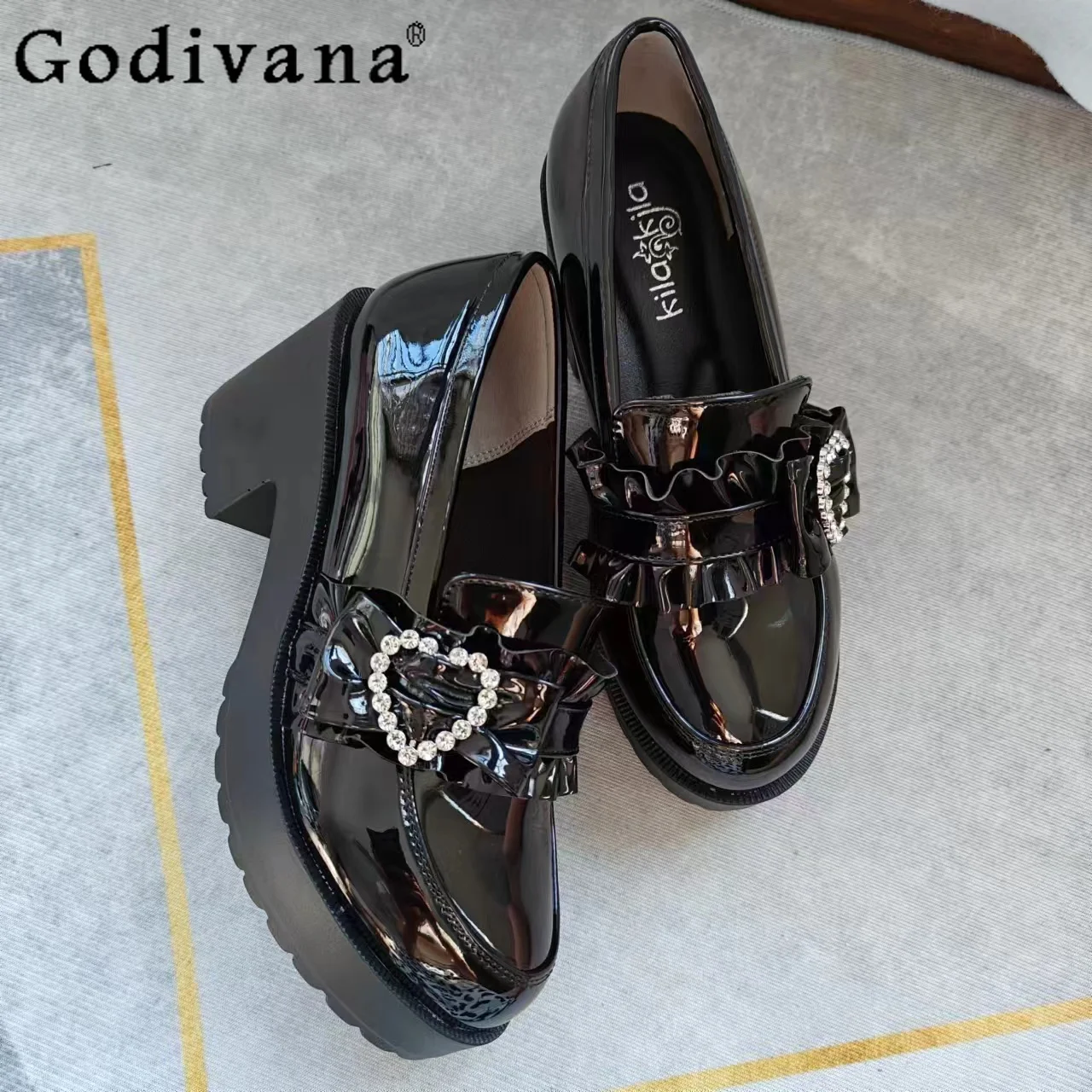 

2025 New Japanese Original Lolita High Heels Bow Rhinestone Mine Sweet Cool Girl Round Head Thick Heel Mary Jane Single Shoes