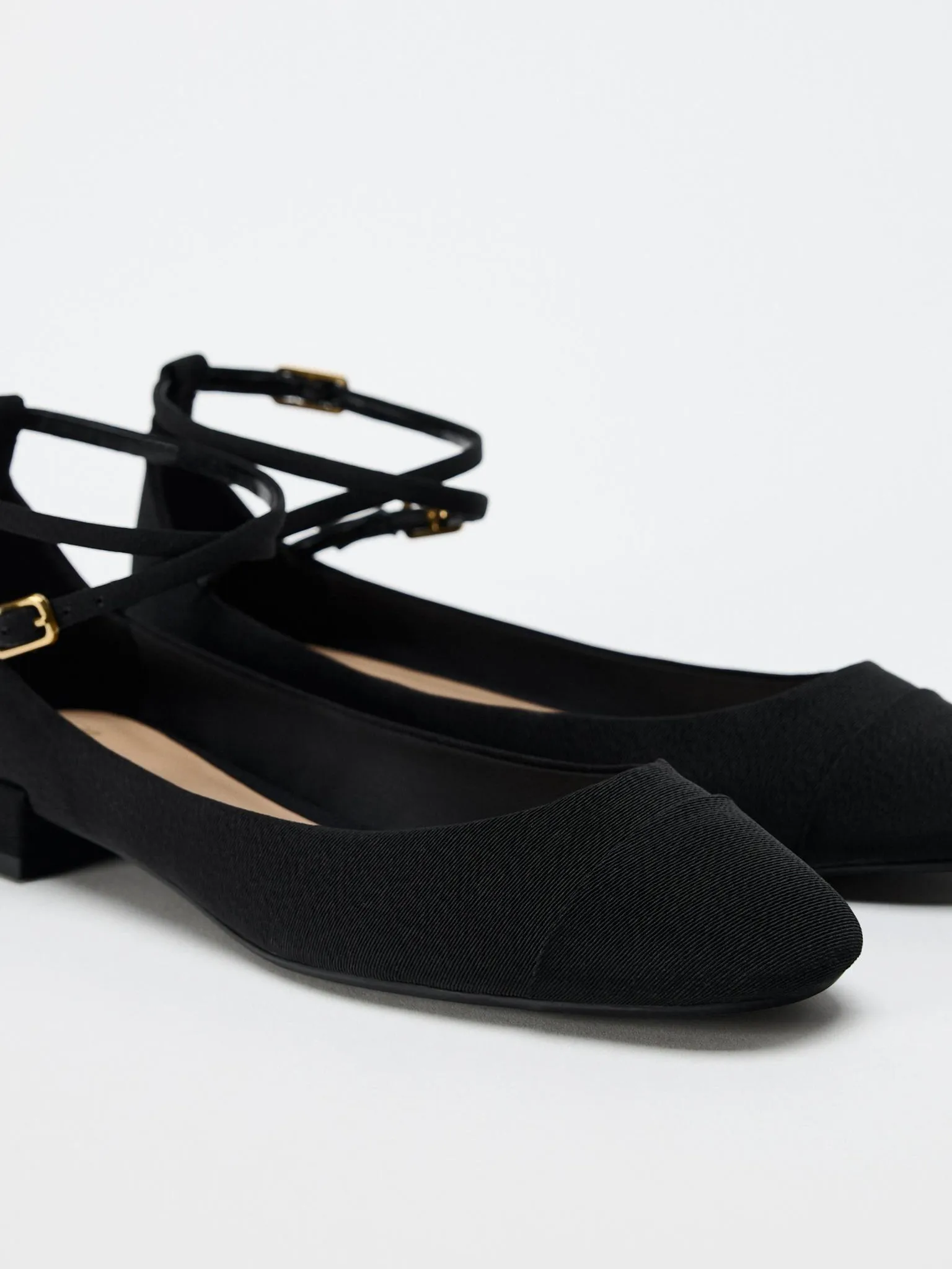 black-ballet-style-flat-bottom-shoes-women's-new-fall-collection-cross-buckle-strap-fabric-slip-on-thick-heel-single-shoes