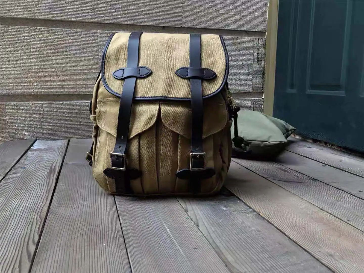 Filson 262 Backpack Imported From The United States, Leather Shoulder Strap Backpack, Lure Vintage Fly Fishing Tackle Bag