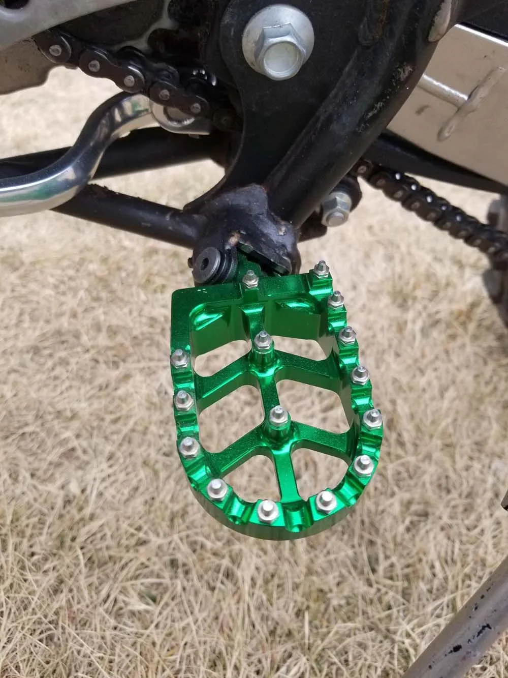 Für Kawasaki KX65 KX80 KX85 KX100 KX112 KLX140 KLX140L KLX140G Motorradzubehör Fußrasten Fußstützen Pedale – Detail 6