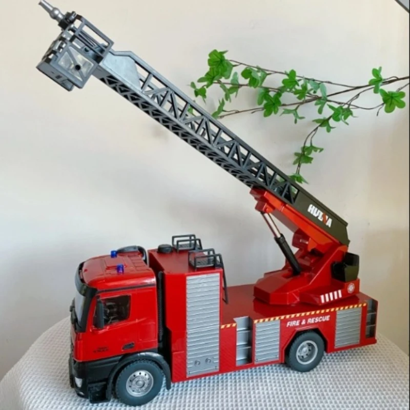 Huina 361 1/14 RC Fire Truck Multi-functional Electric Ladder with Water Sprayer Boy's Toy Car Simulation Model