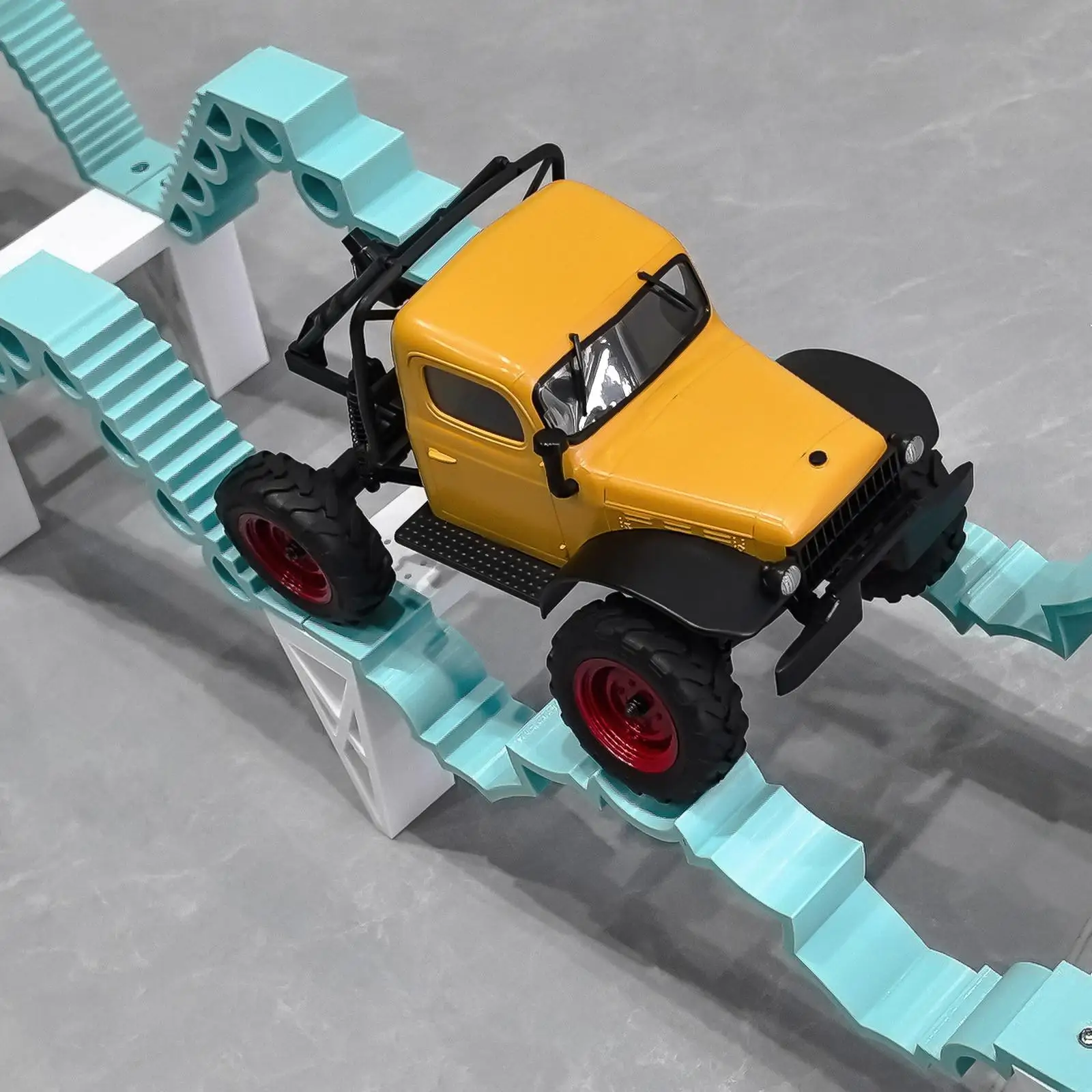 

Portable RC Car Climbing Obstacle Bridge ABS DIY Spare Parts for 1/18 1/24 1/30 RC Crawler Off Road Course