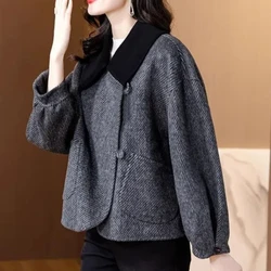 Loose and Versatile Woolen Coat for Women in Autumn and Winter New Style for Mom Long Sleeved Small Retro High-end Short Jackets