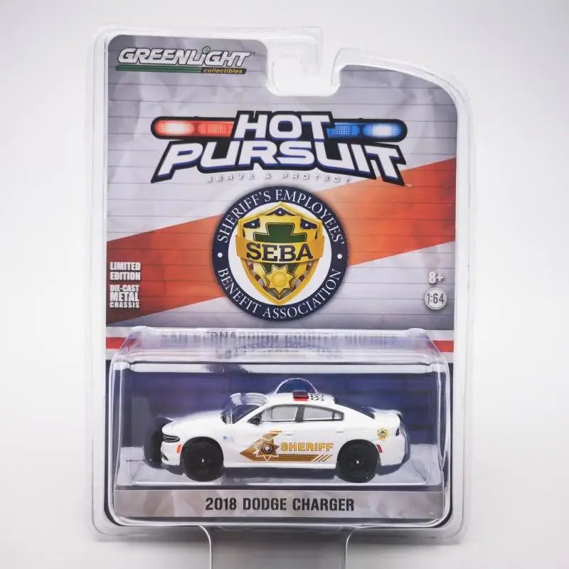 GREENLIGHT-Auto 1:64 HOT PURSUIT 2018 Dodge Charger SHERIF San Bernardino County Police Department Limitiertes Modell aus Druckgusslegierung