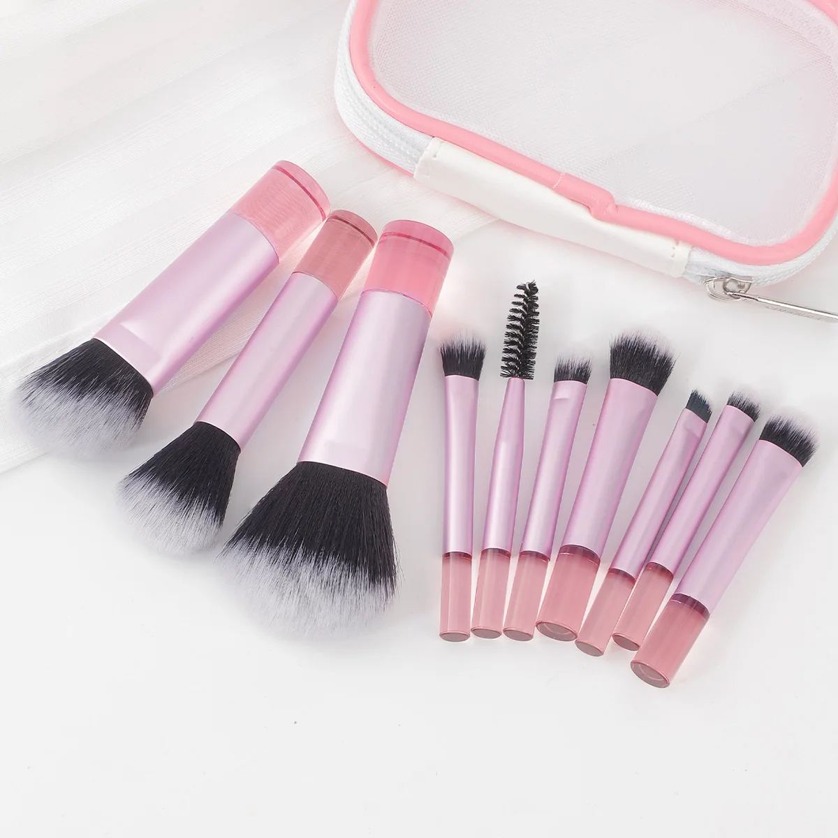 10pcs Mini Makeup Brush Set Powder Eyeshadow Foundation Blush Concealer Beauty Makeup Tools Brush Professional Supplies