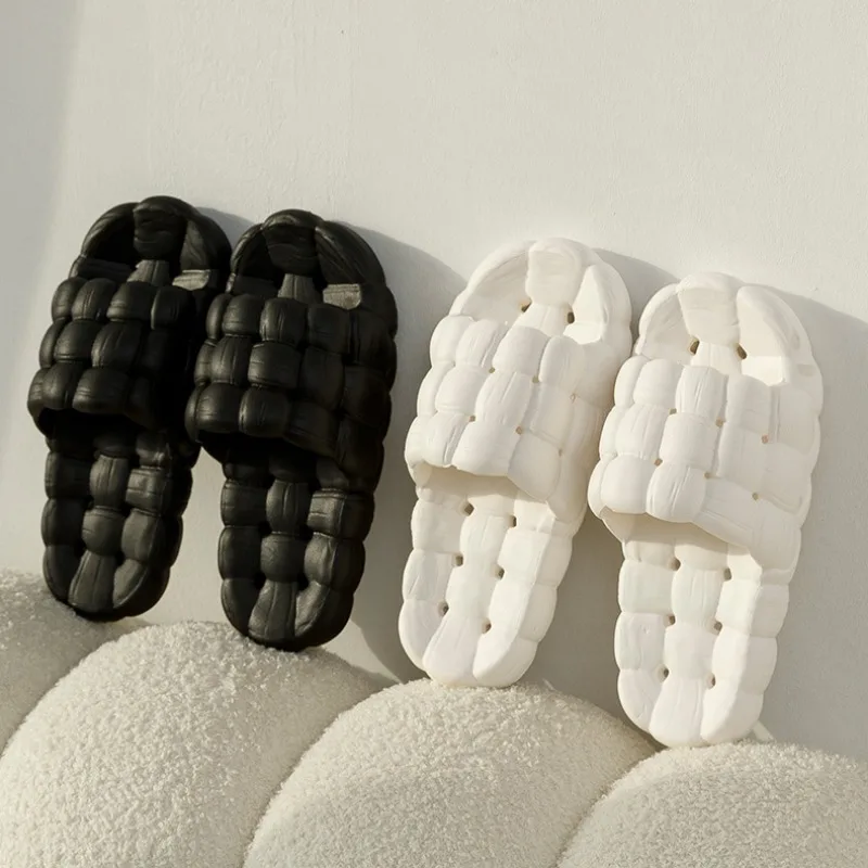 2024 New Indoor comfortable slippers men's and women's indoor shower non-slip soft bottom comfortable lightweight slippers