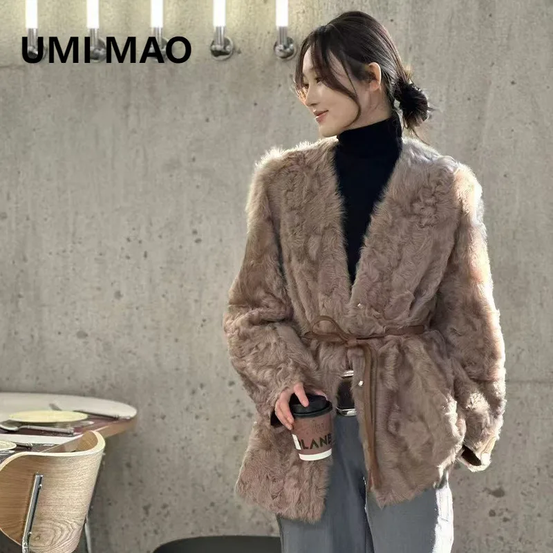 معطف UMI MAO من مزيج الصوف الحقيقي من جلد الغنم الكوري برقبة على شكل حرف v وأكمام طويلة وسميكة وفضفاضة سترة شتوية ملابس نسائية