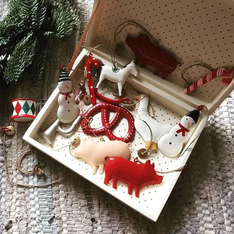 Iron Christmas Tree Decoration Metal Santa Claus Elf Soldier Snowman Horn Drum Elk Deer Bear Horse Pendant Home Decor Ornaments