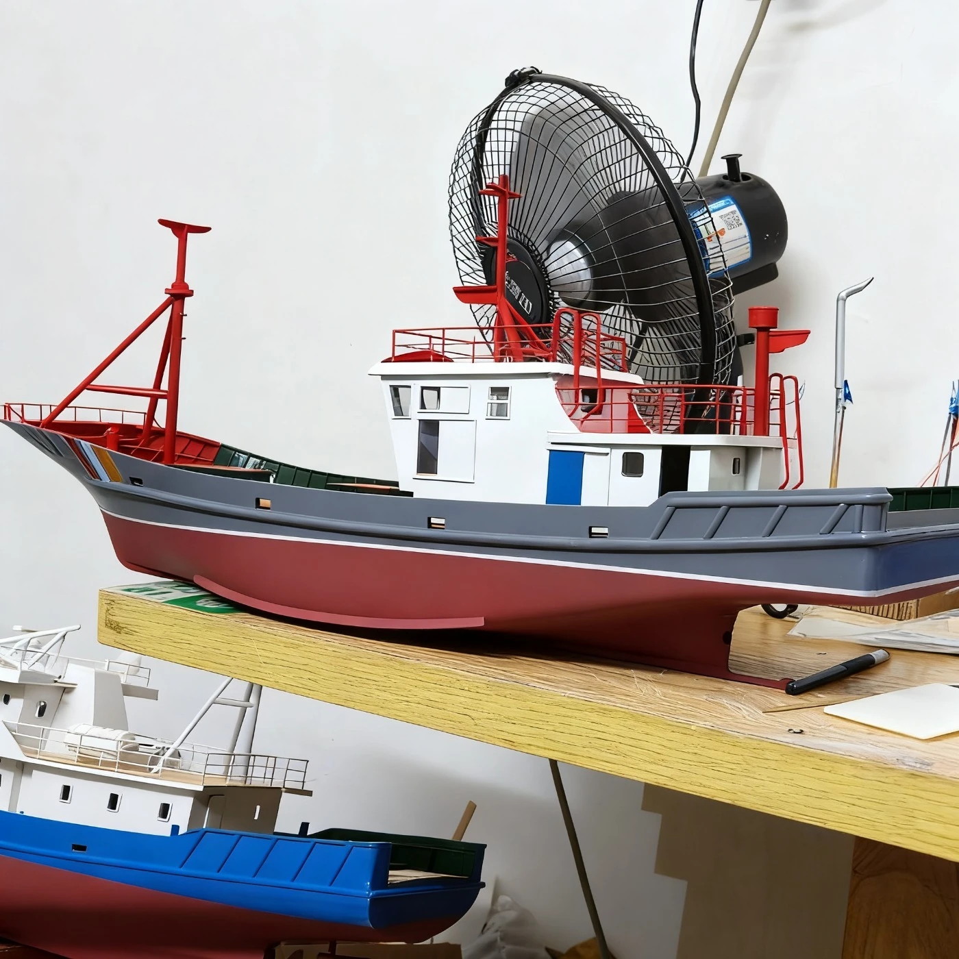 RC السفن 1/35 63 سنتيمتر مقلد جيانغسو التحكم عن بعد قارب الصيد ثلاثية الأبعاد مطبوعة مع تفاصيل معالجة الضوء RC عارض قوارب لعبة السفينة #2