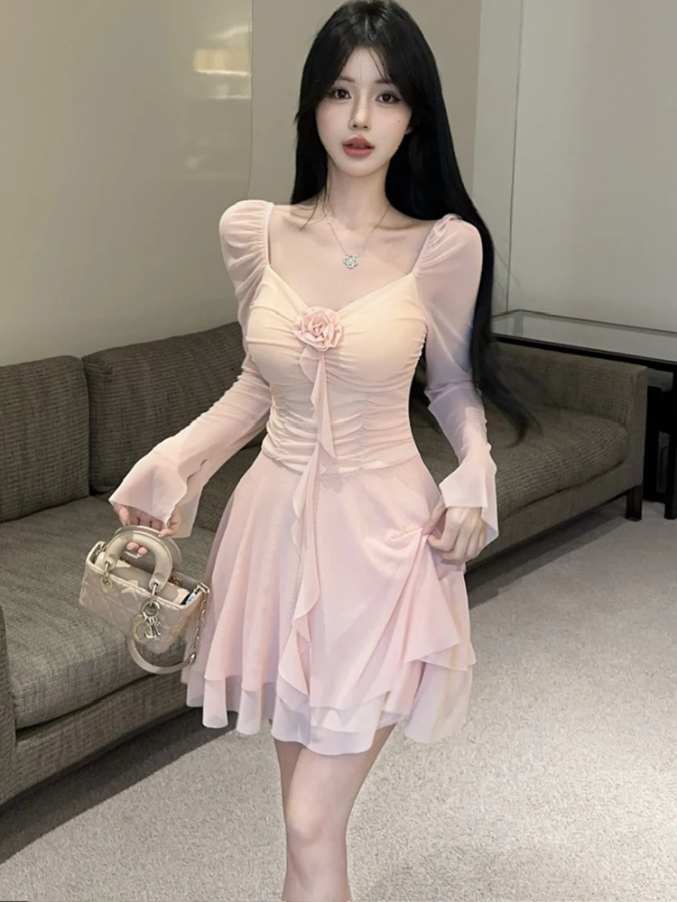 

Осеннее розовое сетчатое сексуальное мини-платье с длинным рукавом и квадратным воротником, женское плиссированное облегающее платье с запахом на бедрах, 2025 корейская мода, шикарные платья