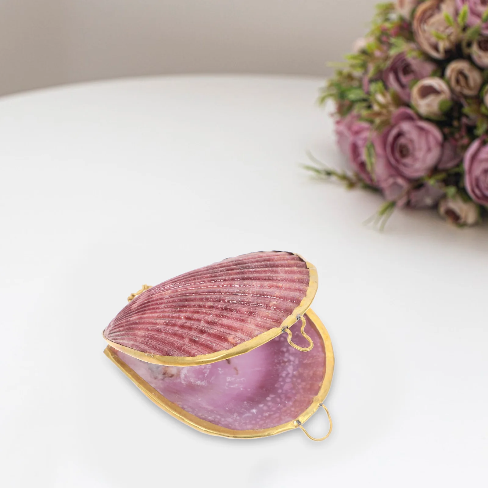 

Small Seashell Jewelry Storage Box Mini Ring Necklace Earring Holder Chic Gift Box Decorative Trinket Case for Jewelry Display