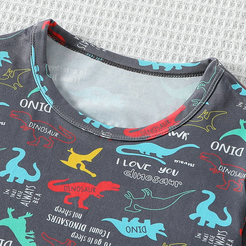 Conjunto de 2 peças com estampa de dinossauro para crianças, camiseta fofa de manga curta para meninos e meninas, cintura elástica, shorts confortáveis