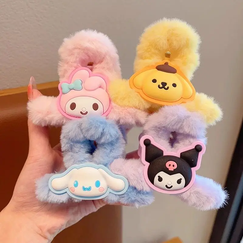 Sanrio pompom purin cinnamoroll doce e bonito meninas moda dos desenhos animados criativo pelúcia outono e inverno tubarão bandana grampo de cabelo