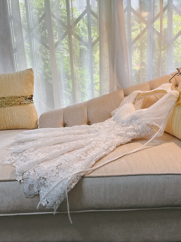 

Эксклюзивный дизайн, кружево Maleta Oulder, день рождения Dr Ele Lady, белые цветы, пирсинг, полый наряд, полиэфирное волокно