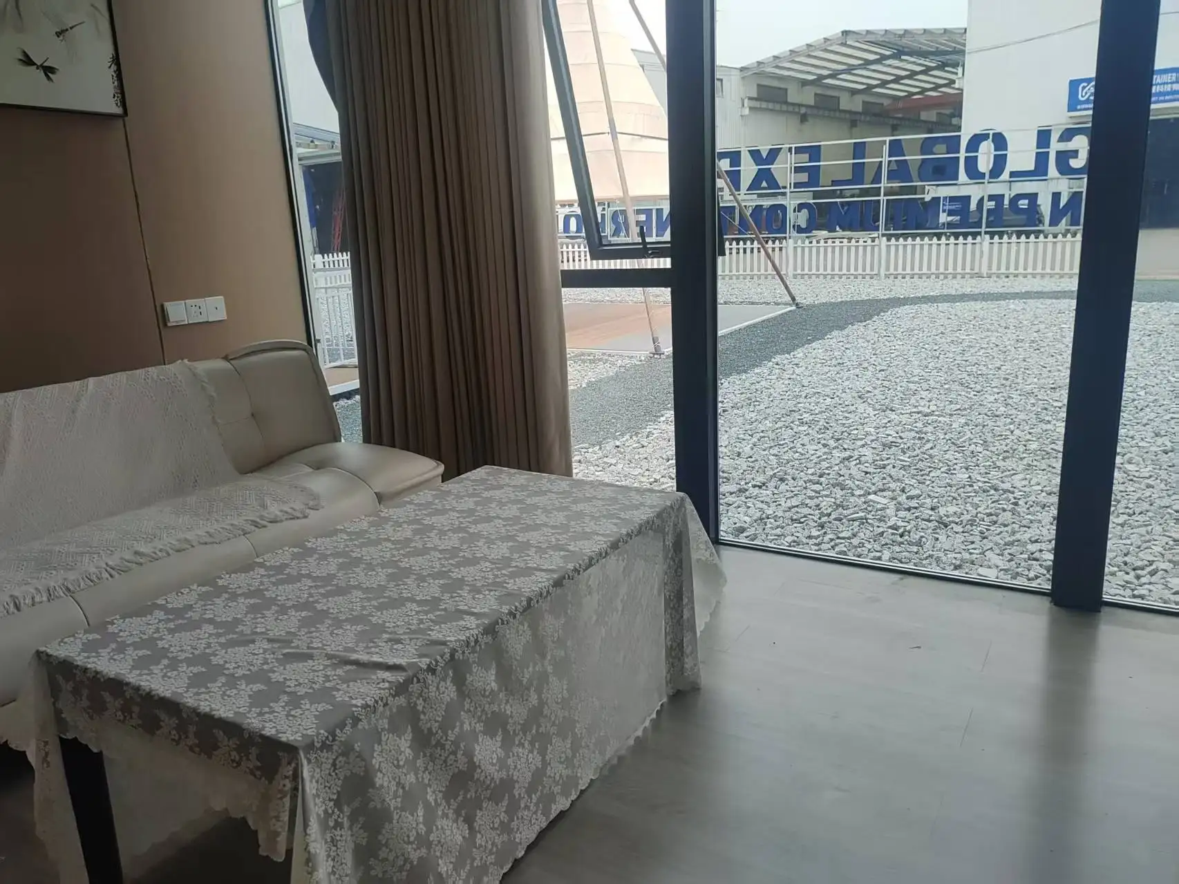 Double-Layer Apple-Inspired Prefabricated Container House Feature Factory Office Cabin House(Please Inquiry Shipping fee