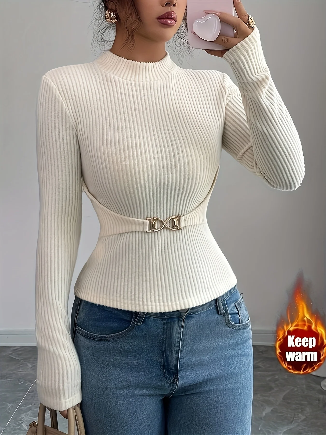 

Fashionable and elegant high-neck metal-decorated long-sleeved crewneck sweater top