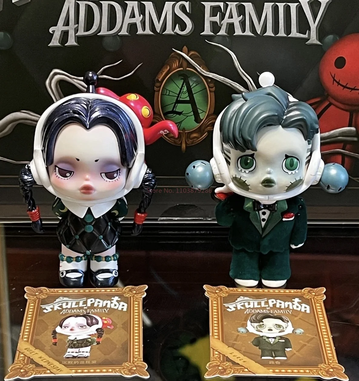 Hot Nieuwe User-X Skullpanda X De Adams Family Series Blind Box Pop Binaire Action Figure Model Figuur Verjaardag Verrassingscadeau Speelgoed