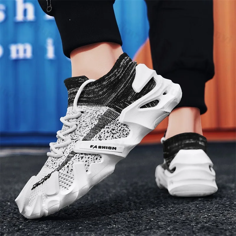 2025 Spring New Men Low Top Breathable Fly Weave Versatile Running Shoes Fashion Trend Comfortable Lightweight Daily Sneakers