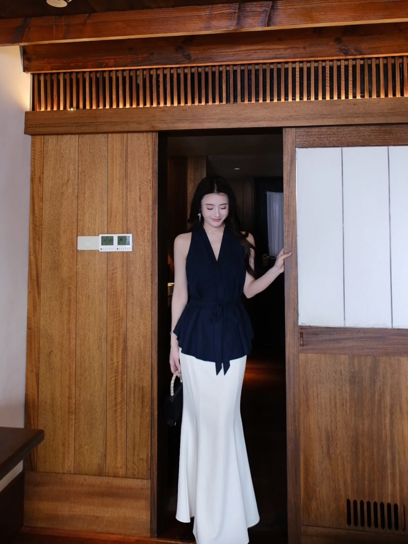 

Slimming Vintage Blue Shirtless Women's Summer V-neck Belted Slim Fit Blouse Ruched Detail Sleeveless Cardigan Regular Length