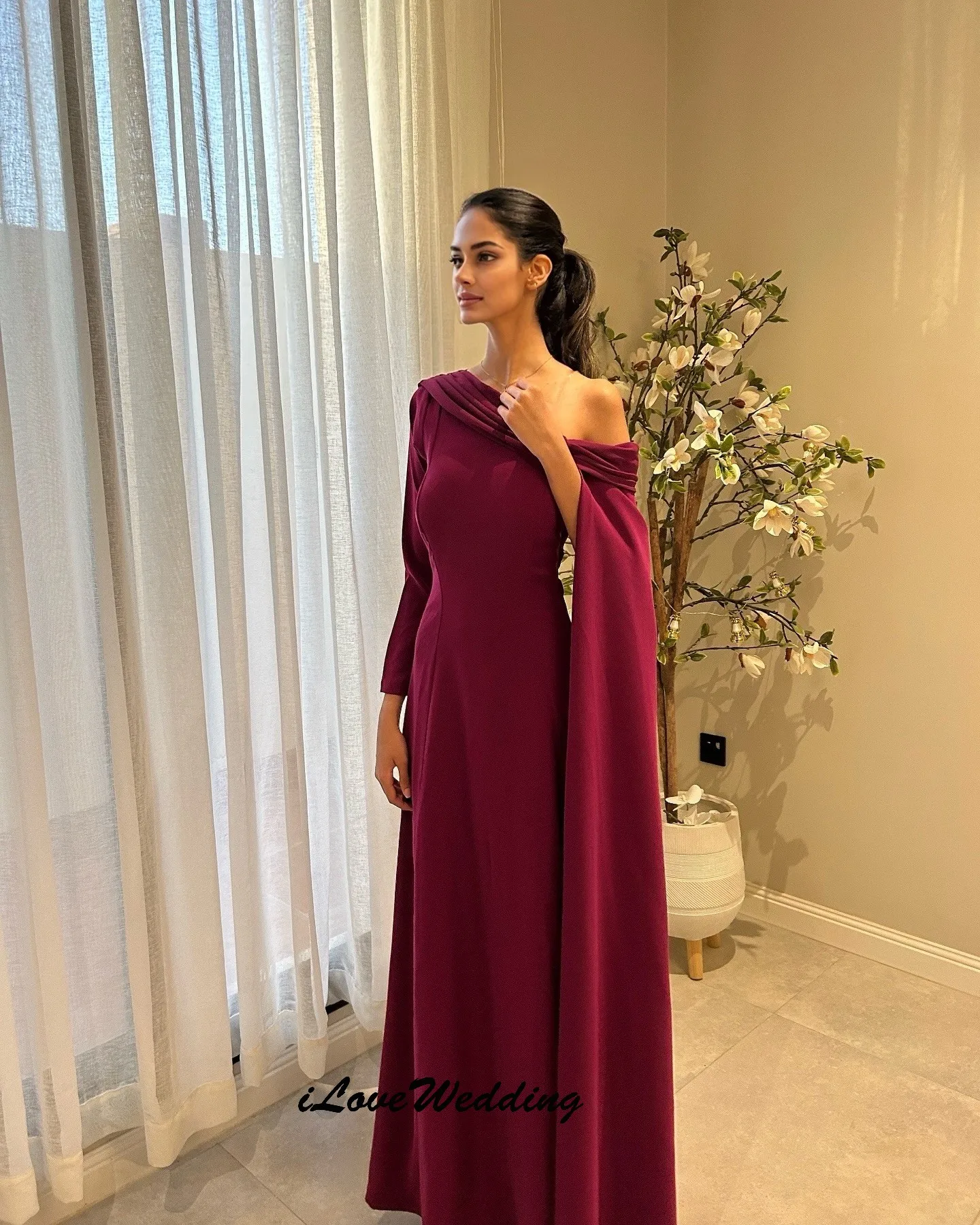 

Длинные вечерние платья цвета фуксии на одно плечо 2025 атласные трапециевидные элегантные женские вечерние платья с рюшами вечерние платья для женщин по индивидуальному заказу