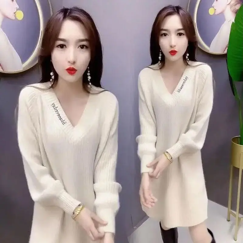 

Женский осенне-зимний новый свитер большого размера, женский внутренний наряд, блестящий шелковый свободный вязаный свитер в ленивом стиле для пухлых сестер