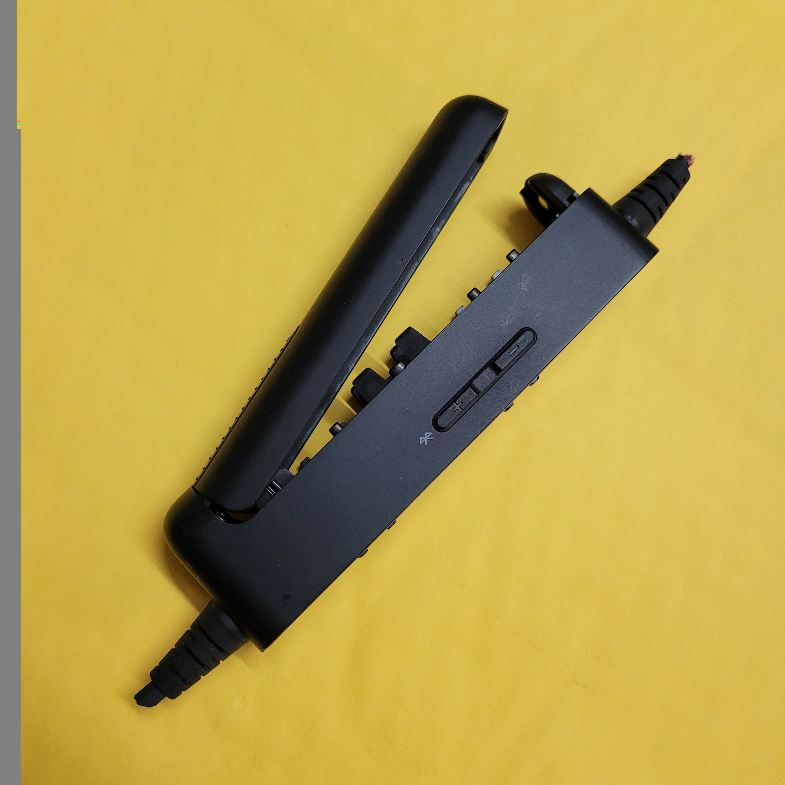 وحدة التحكم بلوتوث 424411 لسماعات الأذن داخل الأذن ANR 801956-5020