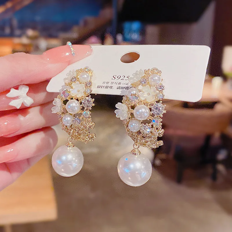 Korean Fashion INS Style Flower Pearl Earrings Women Delicacy Earrings Weddings Party Jewelry Gifts 2022 New Trendy Accessories