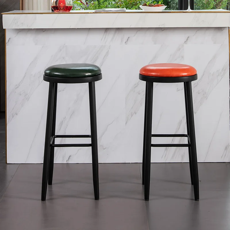 

Modern minimalist high-leg bar stool; Nordic bar stool with retro ironwork; high-leg bar stool with personality