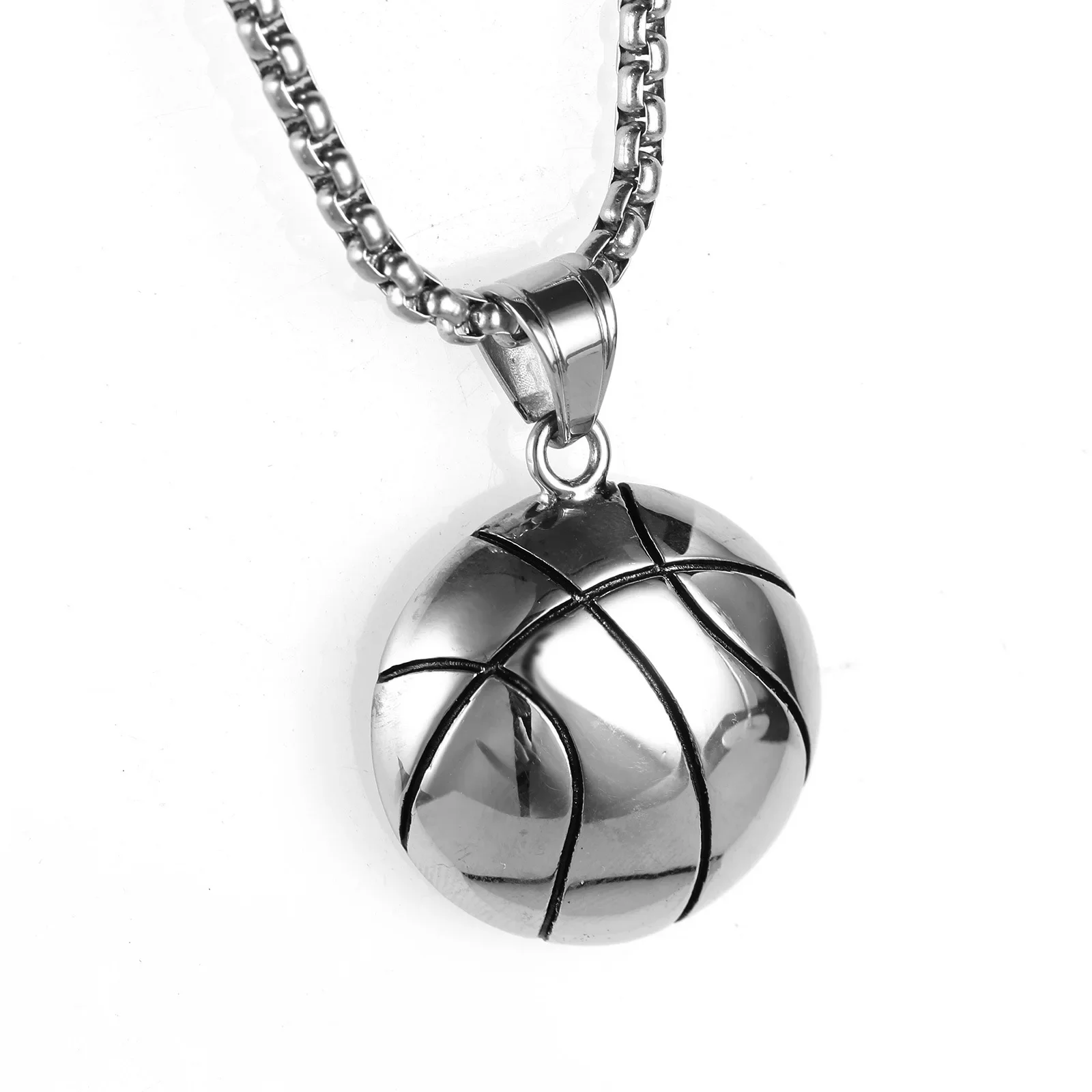 

CHUANGCHENG Fashion Sports Basketball Pendant Stainless Steel Pendant Men's Necklace Chains