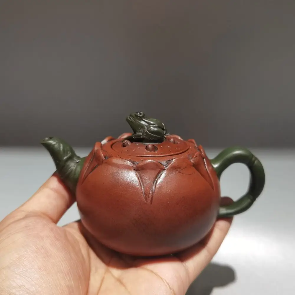 

Yixing Zisha Clay Handmade carved frog lotus seed Kung Fu Tea Exquisite Teapot