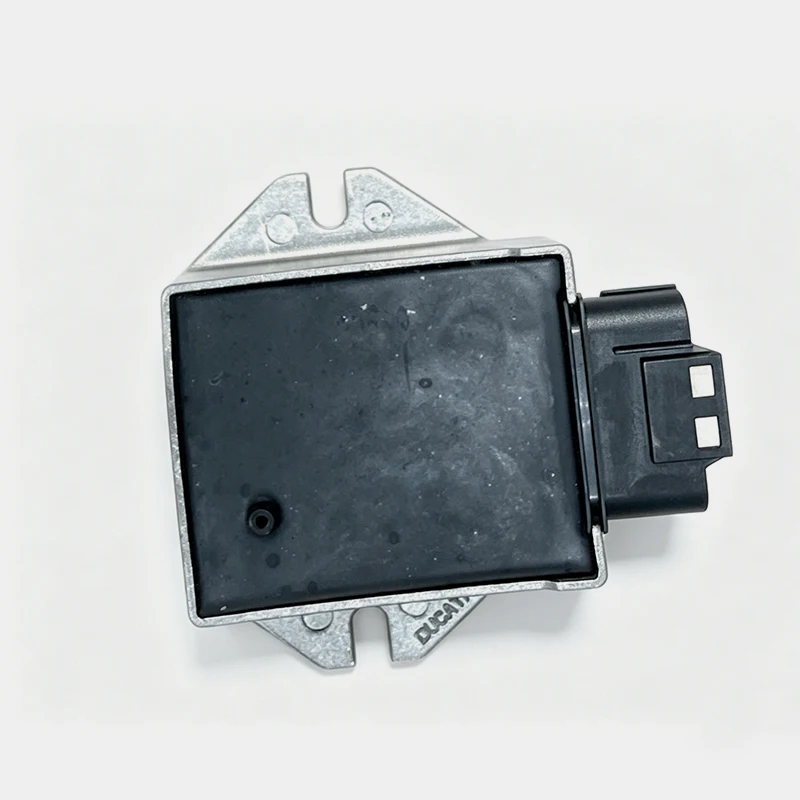 

0090-174000 Ignition ECU Box Ignitor Computer Controller For CFMOTO CF150 V5 V9 CF150T CF150T-6B CF150T-6A CF150T-3G CF150T-5i
