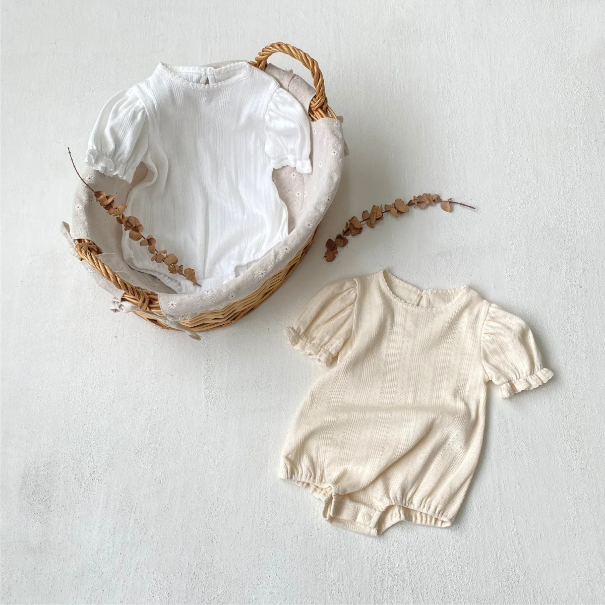 

2025 Summer New Baby Short Sleeve Bodysuit Solid Infant Girl Thin Hollow Out Breathable Jumpsuit Newborn Cotton Clothes 0-24M