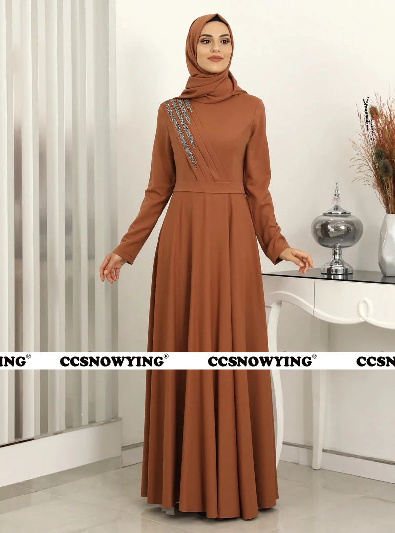 

Simple Appliques Beaded Muslim Evening Dresses Long Sleeve Islamic Formal Party Gowns High Neck Women Arabic Robes De Soirée