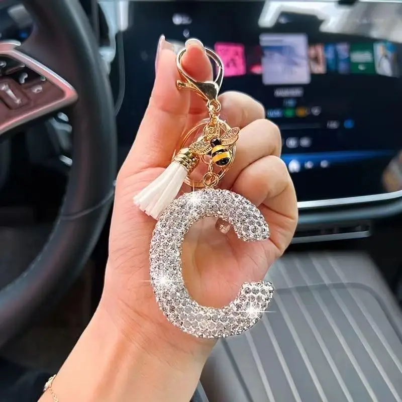 Glitzernder Strass-Schlüsselanhänger mit A-Z-Initialen, niedlicher Bienen-Anhänger, Quasten-Dekoration, personalisierte Geschenke für Autoschlüssel und Taschen – Detail 4