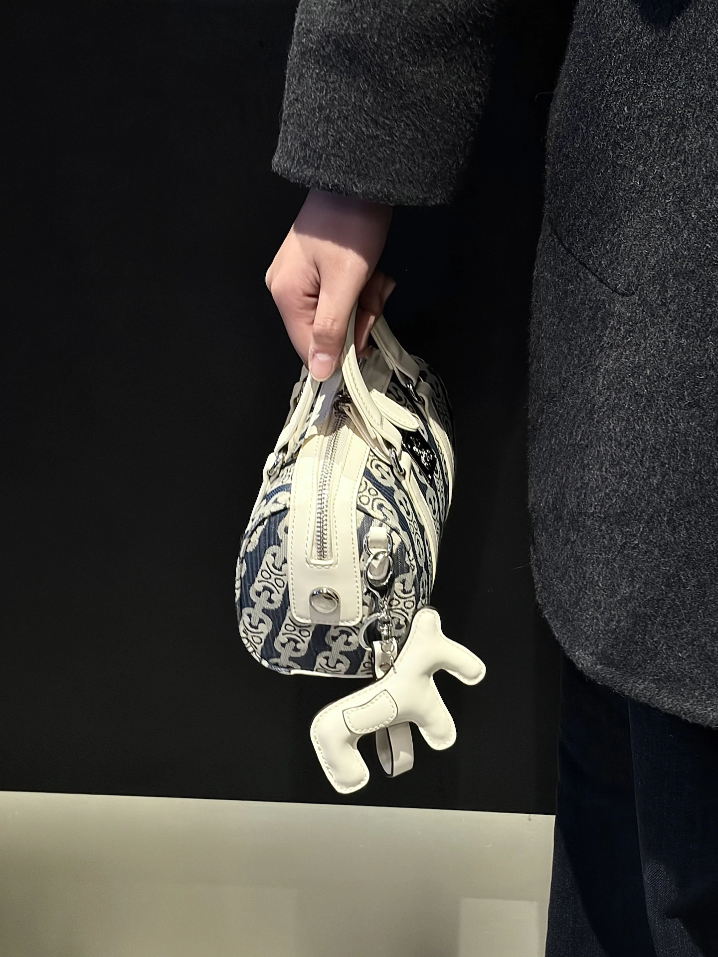 borsa-boston-mack-jennifer-da-donna-borsa-a-tracolla-con-catena-design-esclusivo-stile-casual-in-morbida-pelle-tinta-unita