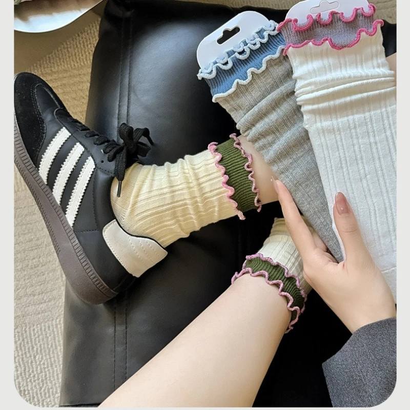 

3 Pairs/multiple Pleated Edge Mid Tube Socks for Women Breathable Solid Color Set Comfortable Spring and Autumn Women's Socks