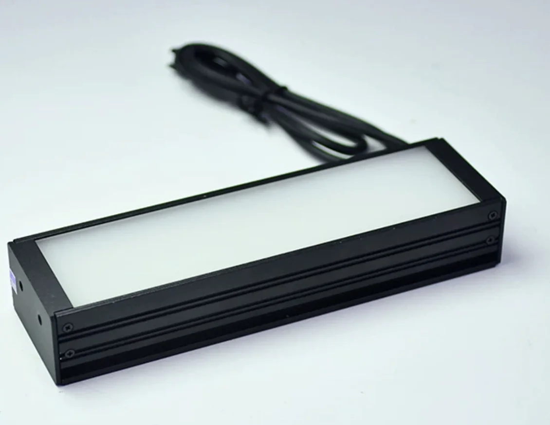 

Industrial-grade machine vision inspection strip light source 35-wide series CDD camera defect character positioning recognition
