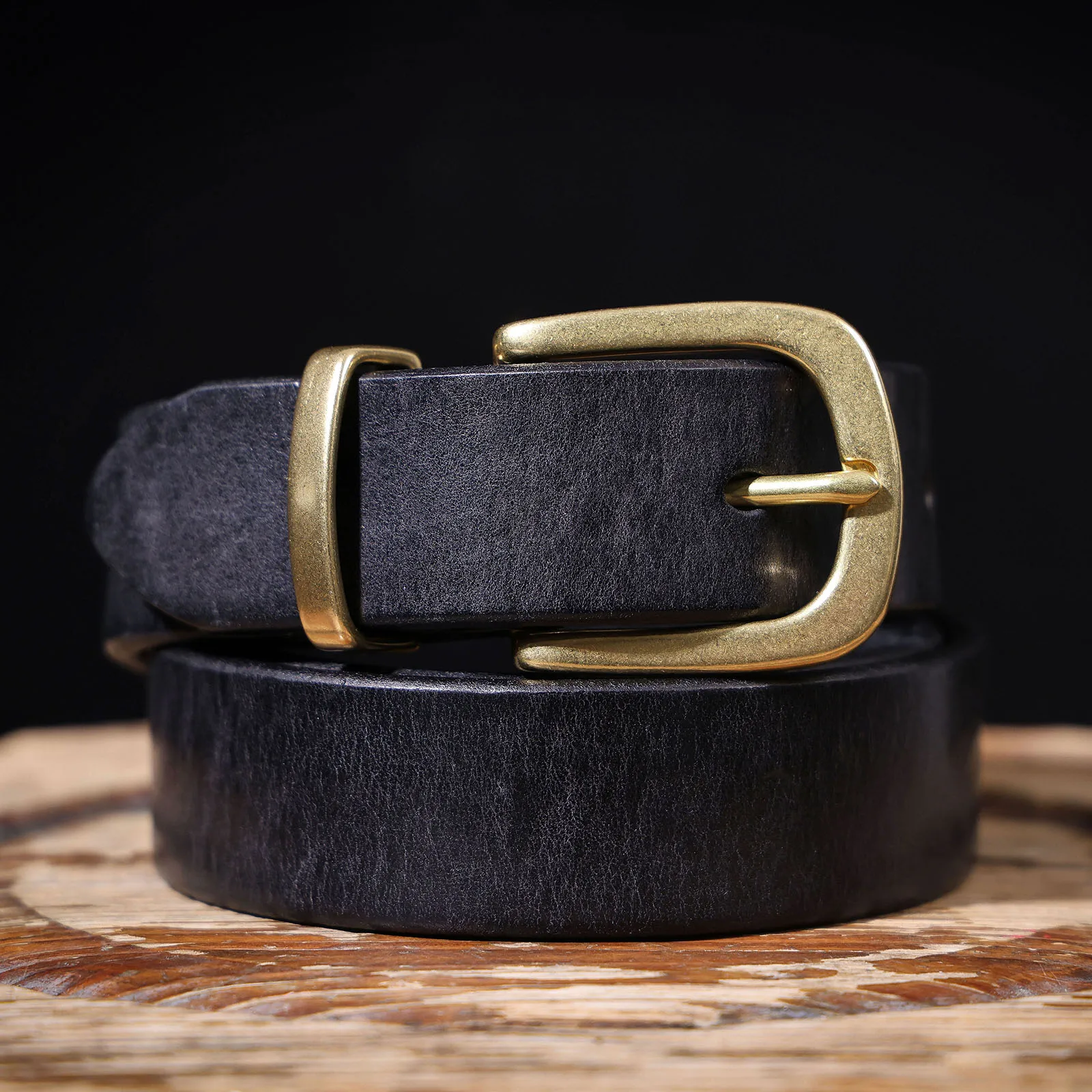 S.WORKER Klassischer dicker Herrengürtel aus echtem Leder, Messing-Dornschließe, vollnarbiges Rindsleder, Vintage-Freizeitgürtel für Jeans, mit Geschenkbox – Detail 23