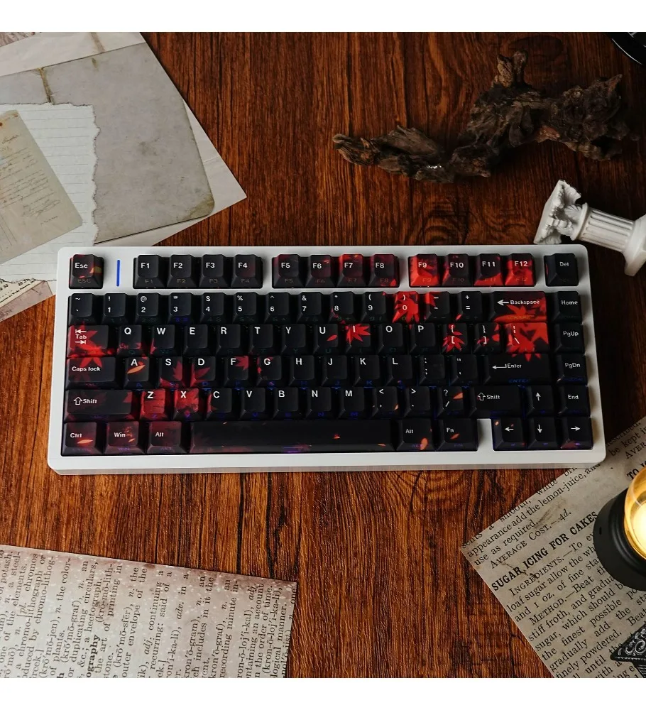 Maple Leaf Red Premium Sensitive Keycaps Full Set of PBT Hot Sublimation Personality Double Engraving Transparent