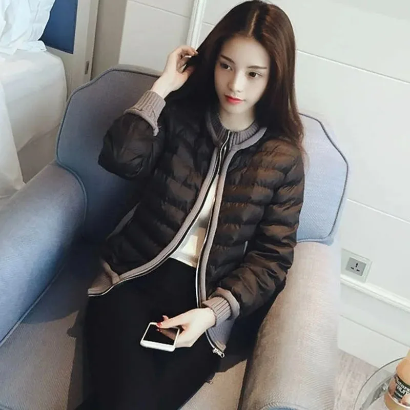 Autumn Winter Ladies Short Down Cotton Coat Korean Women Long Sleeves Cotton Padded Jacket 2025 Female Light Thin Parkas Outwear