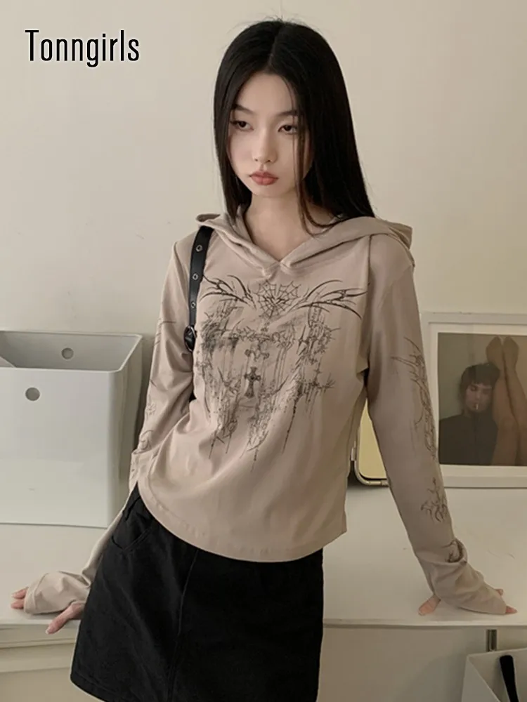 Tonngirls Gothic Print T Shirt Women Hooded Y2k Vintage Tops Streetwear Crop Tops Japanese 2000s Autumn Punk Tee Tops E Girls