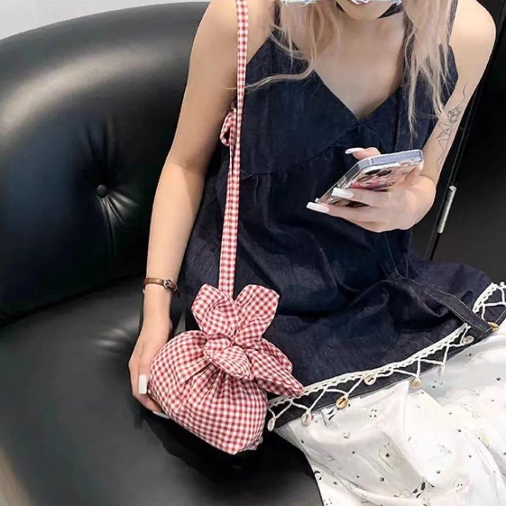 

Casual Cute Flower Drawstring Bag Cloth Portable Plaid Flower Crossbody Bag Storage Bag Bundle Pocket Ins Shoulder Bag Student