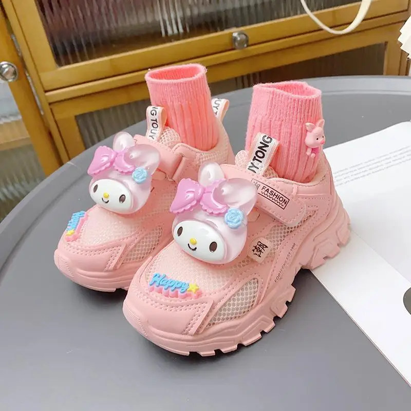 Anime sanhos My Melody Cinnamoroll Kids Mesh Sneakers Kawaii Luminous Daddy Shoes Girls Outdoor Running Shoes sandali da spiaggia nuovo