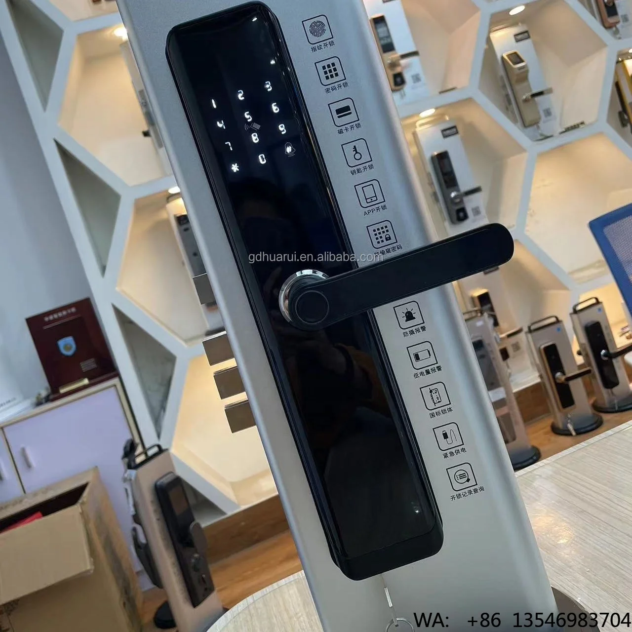 

WiFi TTlock App Biometric Fingerprint Door Handle Digital Keyless Smart Dual Finger Print Gate Lock With