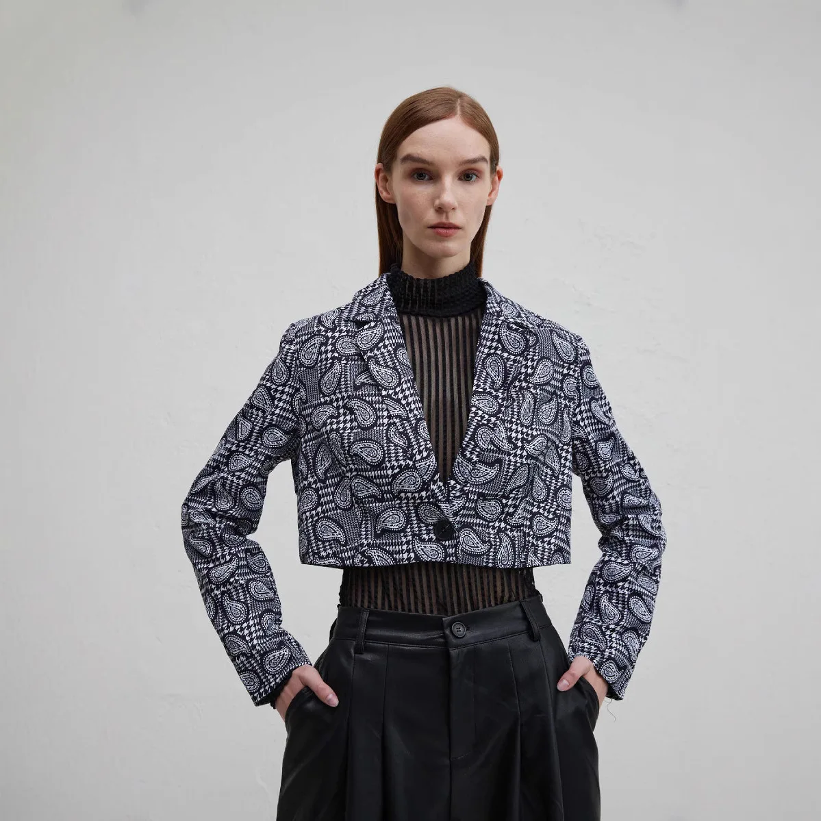 

Облегающая короткая куртка для женщин, осенний модный повседневный маленький костюм с принтом в Европе и Америке