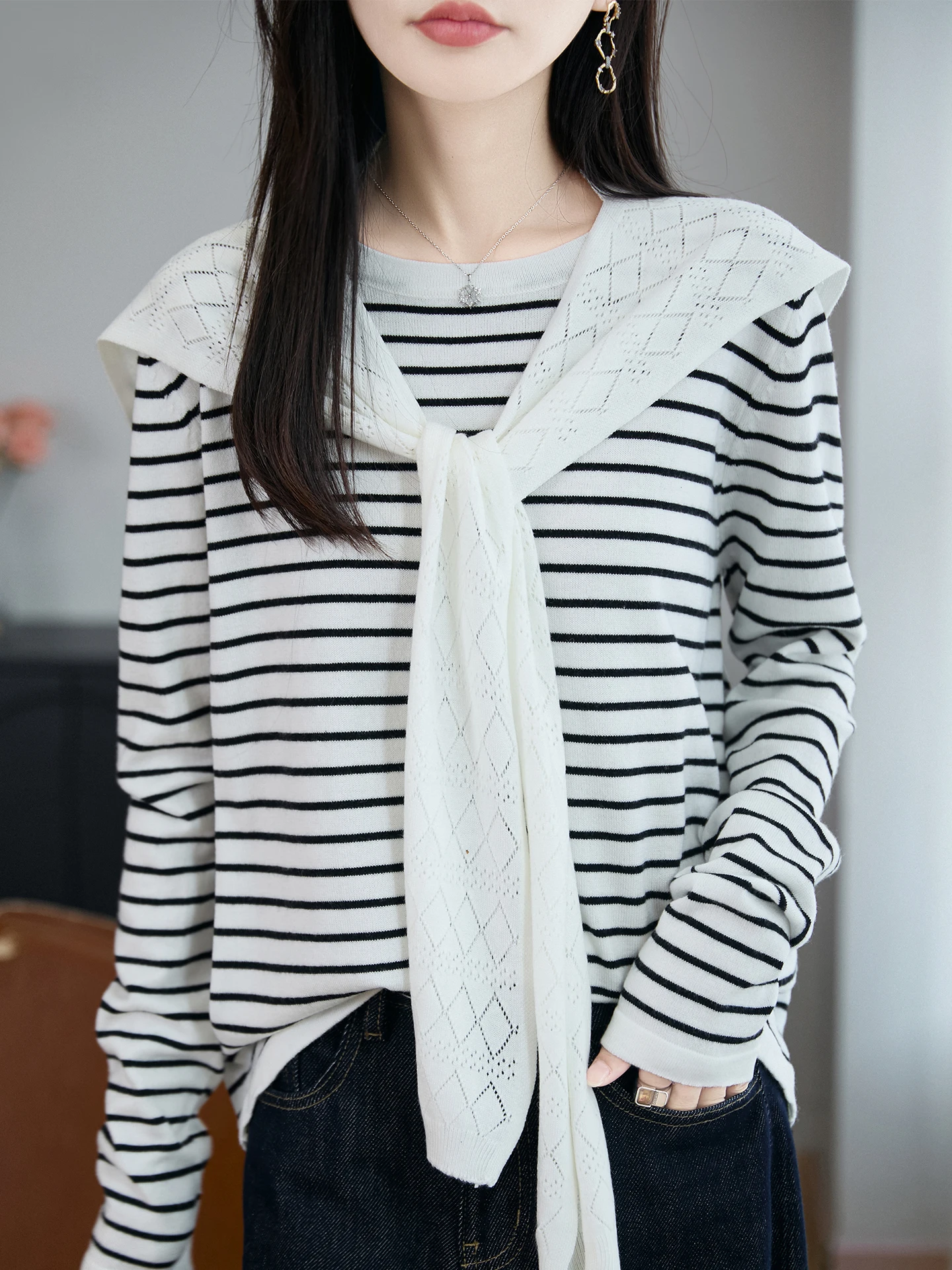 

Женский свободный длинный свитер в полоску с запахом на плечах, модная внутренняя одежда, повседневный свитер из мягкой ткани, круглый свитер Ne