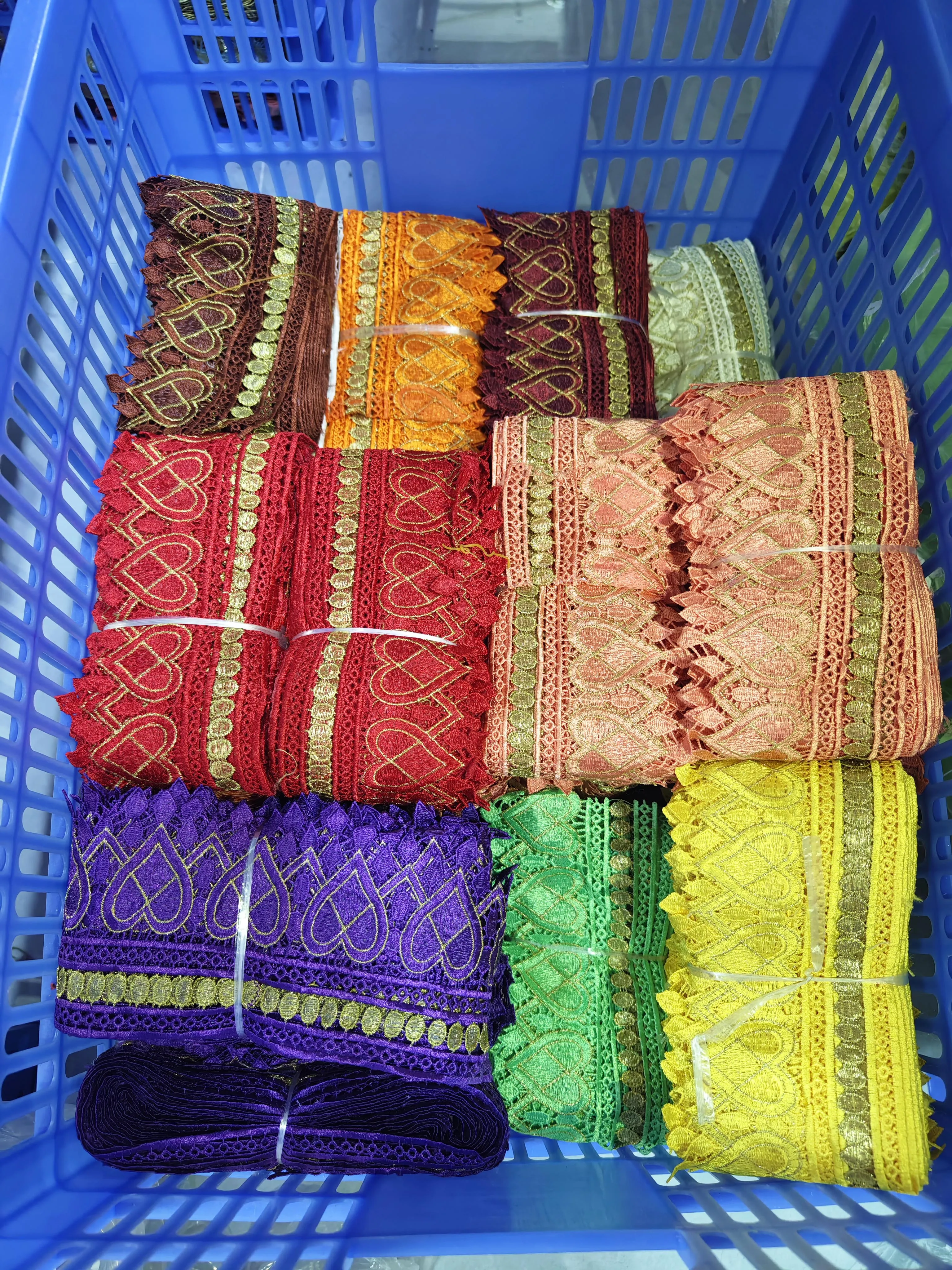 Supervalue Lucky Bags!! 5pcs*5 yards Lace Trim Ribbon For Women Clothing Sewing DIY Accessory African Wedding Dress Material